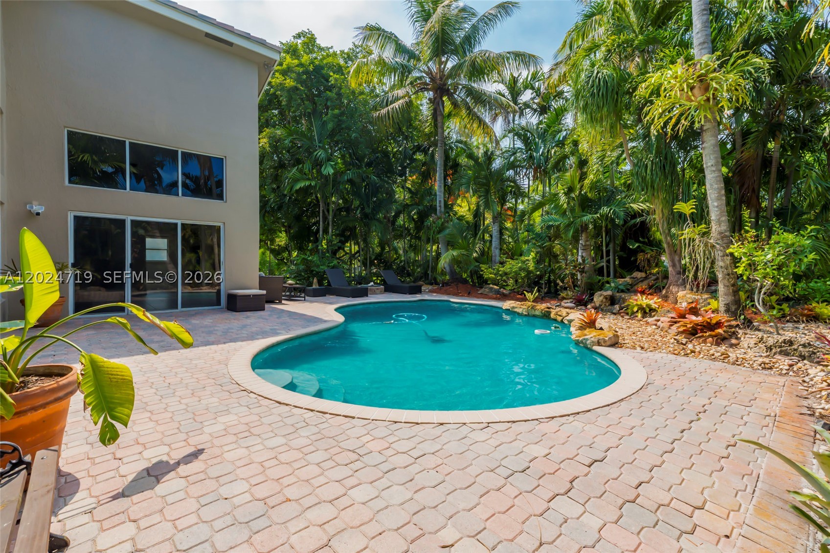 FLA FRUIT LANDS CO - Residential
