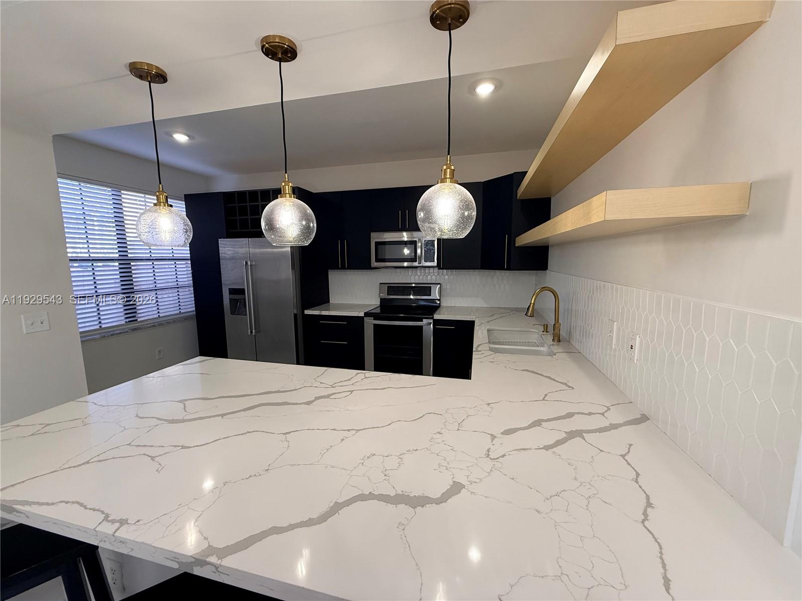 PIERPOINTE FIVE CONDO III - Residential Lease