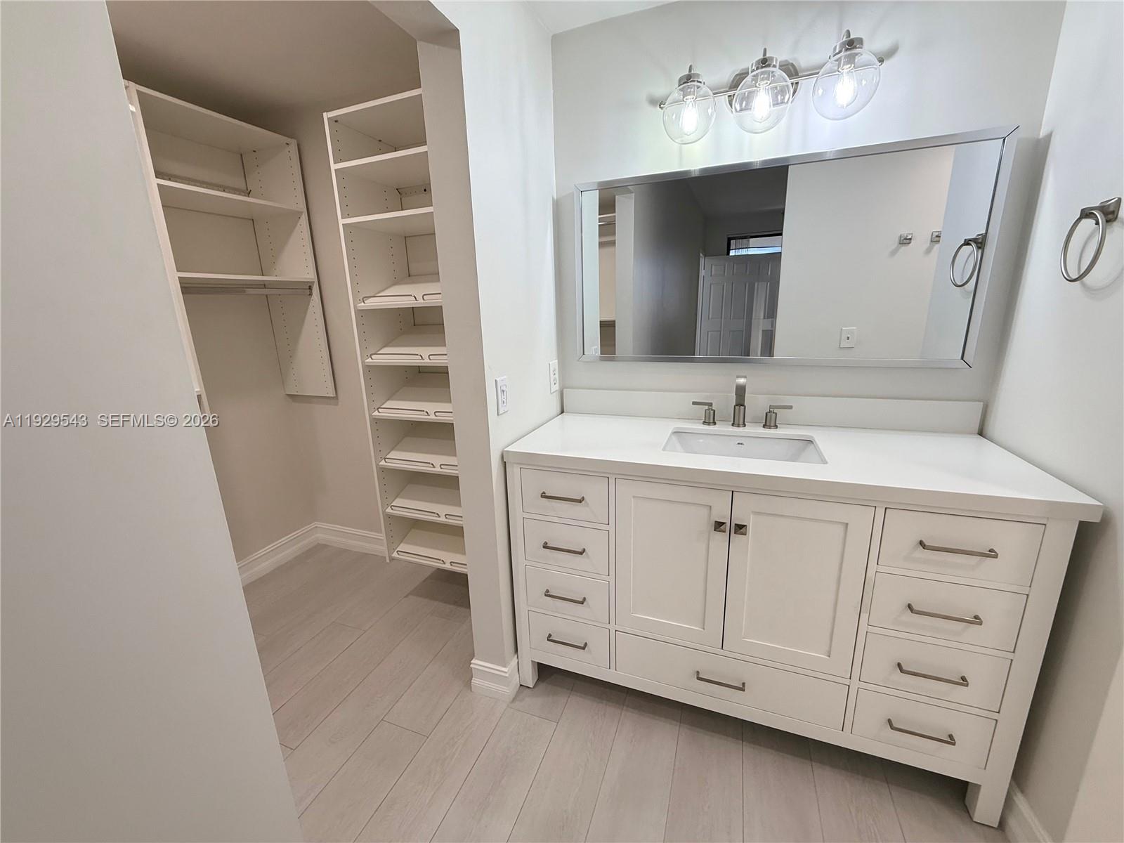 PIERPOINTE FIVE CONDO III - Residential Lease