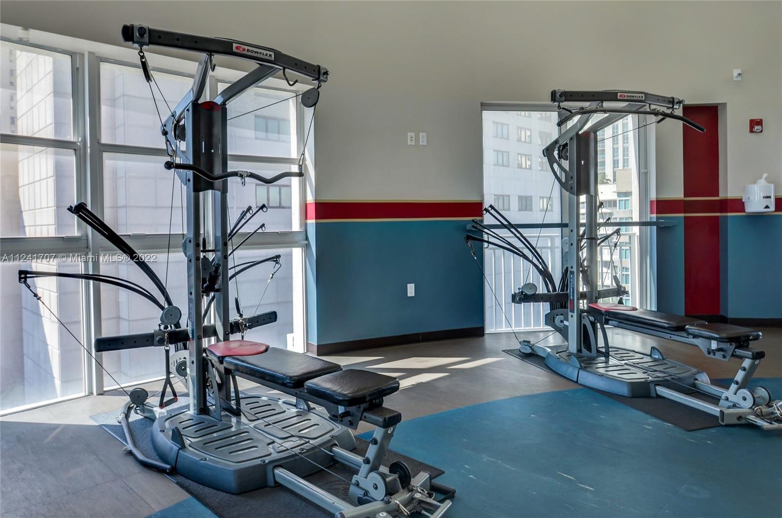 DOWNTOWN DADELAND CONDO N - Residential Lease