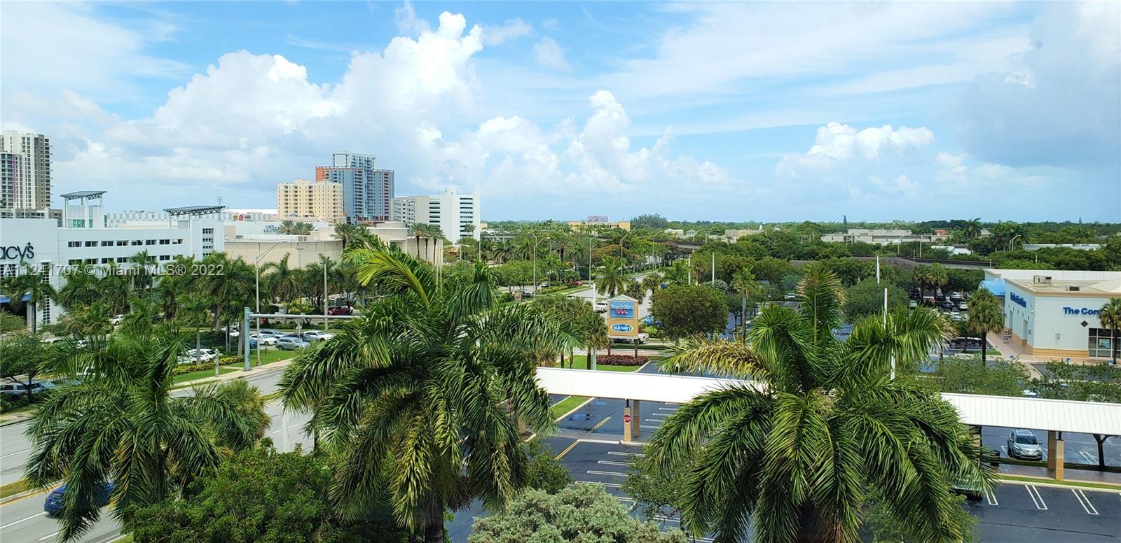 DOWNTOWN DADELAND CONDO N - Residential Lease