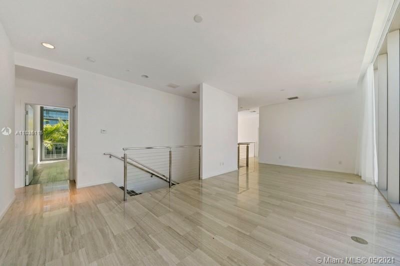 OCEANA KEY BISCAYNE CONDO - Residential
