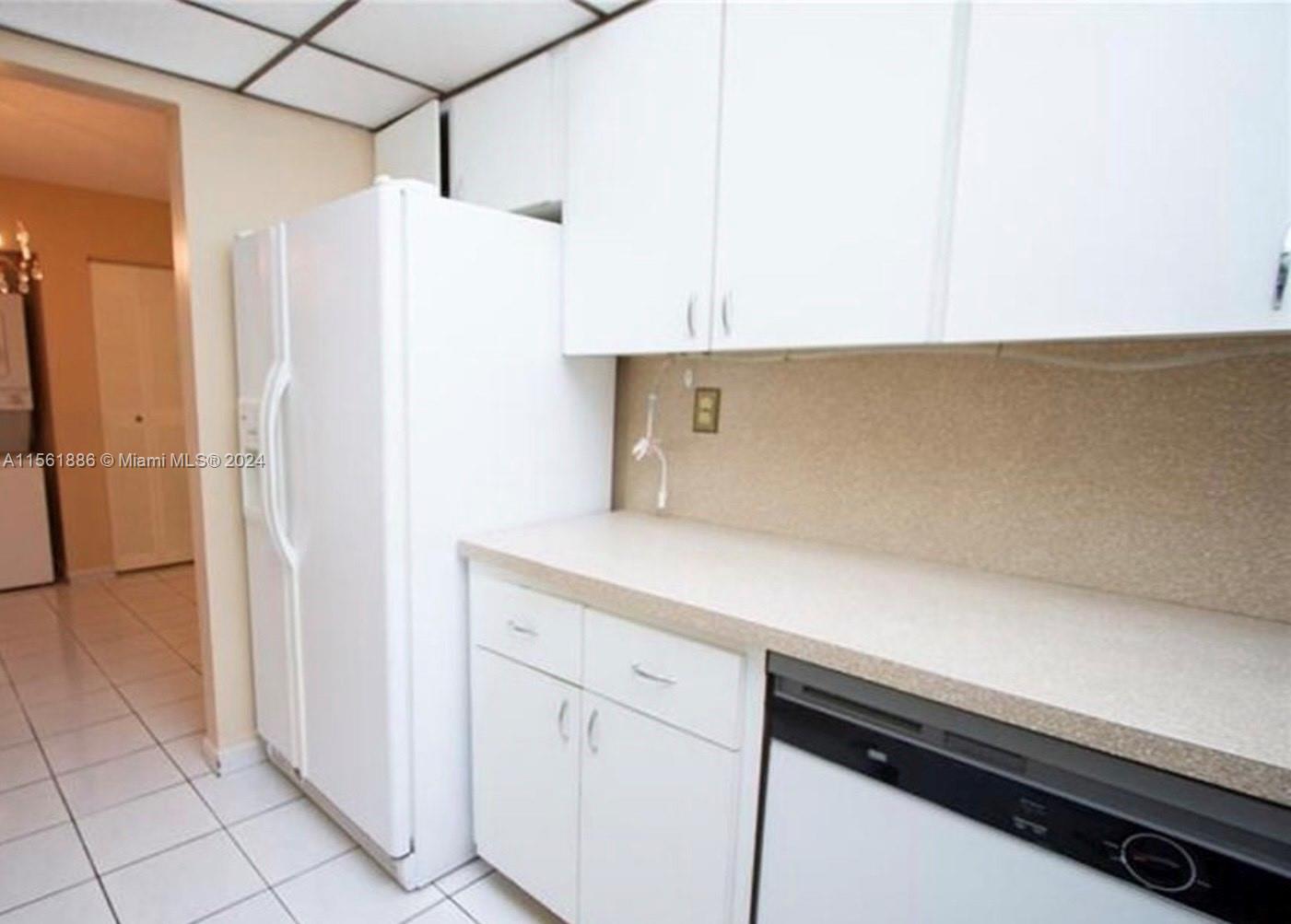 BAY HOUSE TOWER CONDO - Residential Lease