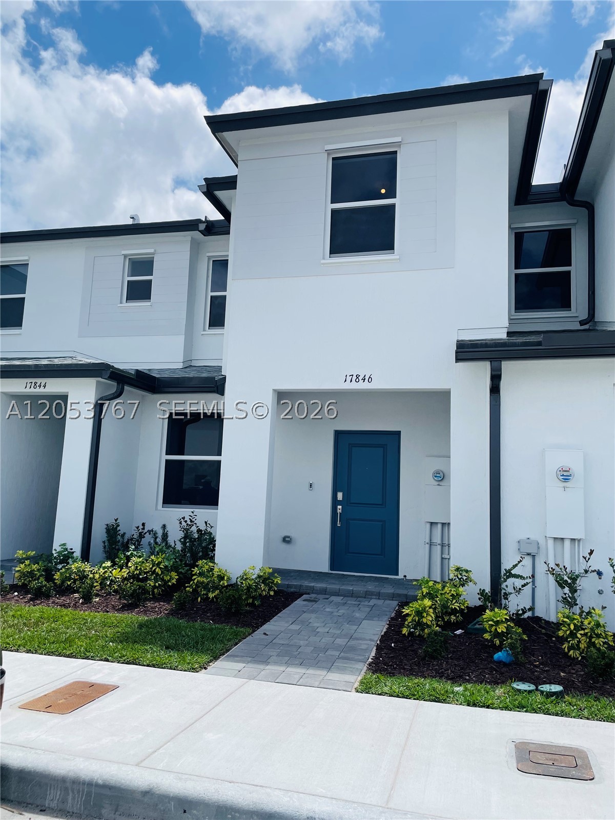 Beautiful and spacious 4-bedroom, 3-bathroom townhouse/villa located in a desirable community in Homestead. This well-maintained home features an open-concept floor plan with a modern kitchen, generous living and dining areas, and abundant natural light throughout. One full bedroom and bathroom are conveniently located on the first floor, making it ideal for guests or a home office. The primary suite offers a walk-in closet and a private en-suite bathroom. Enjoy a private fenced backyard, perfect for relaxing or entertaining. Conveniently located near schools, shopping centers, restaurants, parks, major highways, and Homestead Air Reserve Base. Move-in ready and easy to​​‌​​​​‌​‌​​​‌‌​​​‌‌‌​​‌​​‌‌​​​​ show.