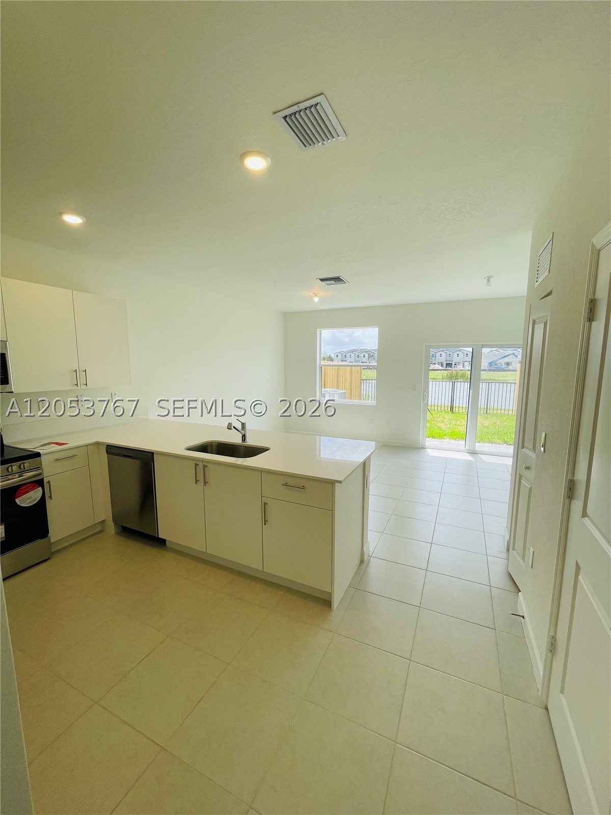 Del Mar - Residential Lease