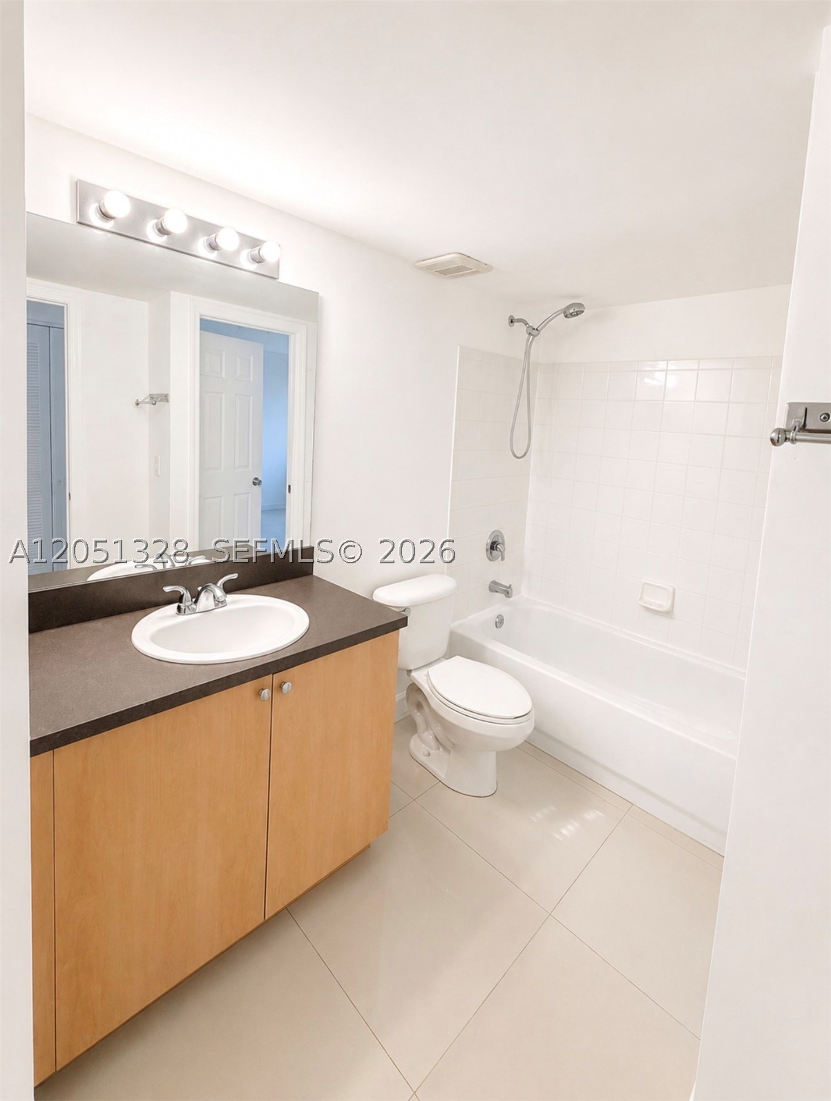 AVENTI AT AVENTURA CONDO - Residential