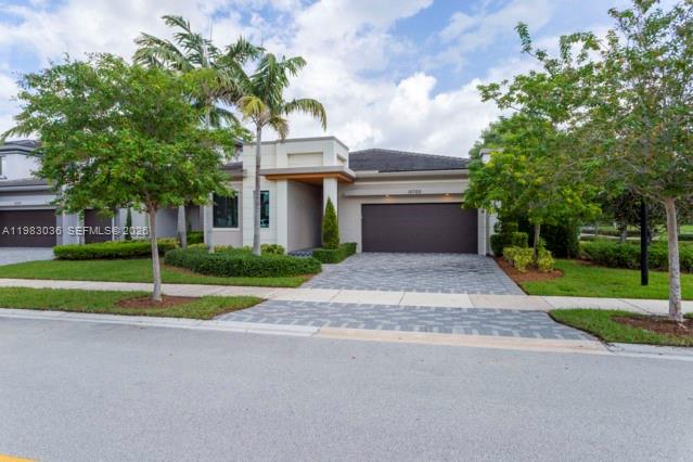 Experience lakefront living in the highly desirable Cascata at Mira Lago in Parkland. This 1-story Bonita model features a split floor plan with 4 bedrooms and 3 bathrooms, offering both comfort and functionality. Enjoy beautiful water views and access to resort-style amenities, including a clubhouse, sportsplex, pools, banquet facilities, and more. Located in a 24-hour gated community known for its top-tier lifestyle and convenience. The property is tenant occupied. Please allow 24-hour notice for showings.