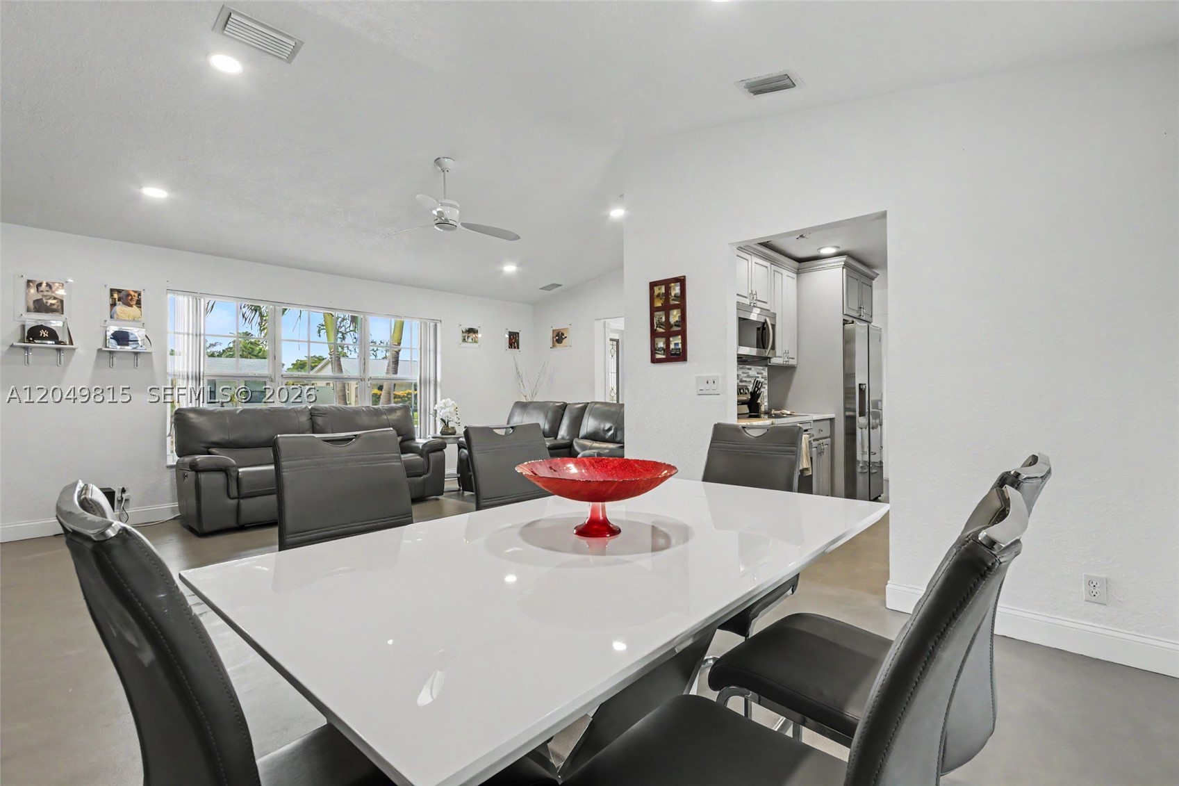 CRYSTAL HEIGHTS - Residential