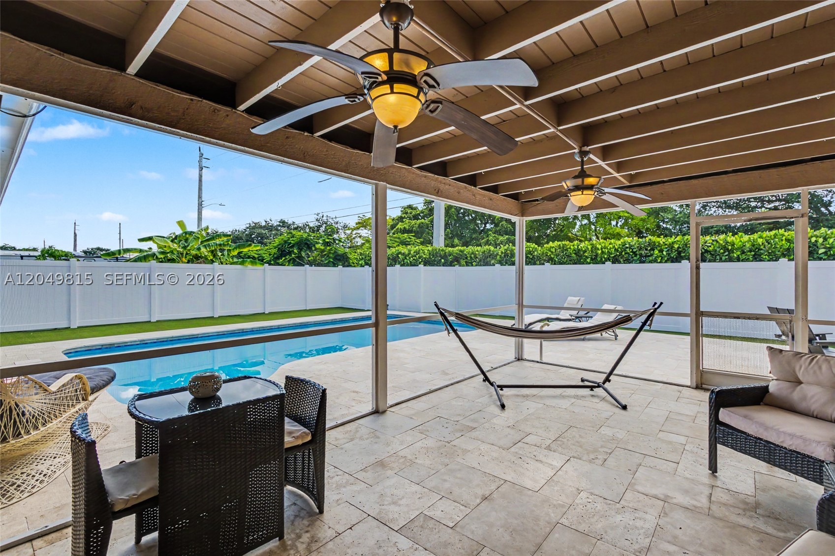 CRYSTAL HEIGHTS - Residential