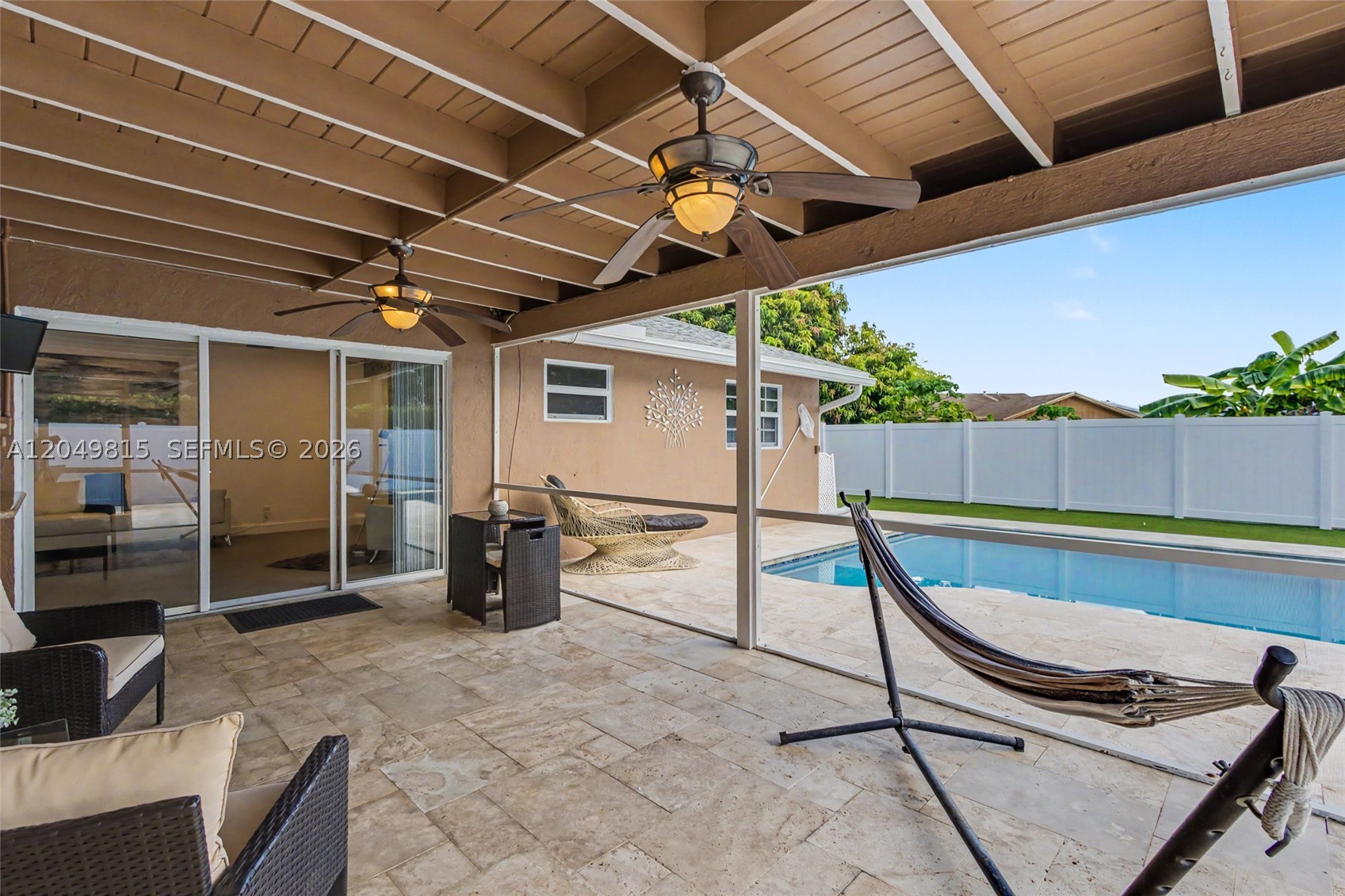 CRYSTAL HEIGHTS - Residential