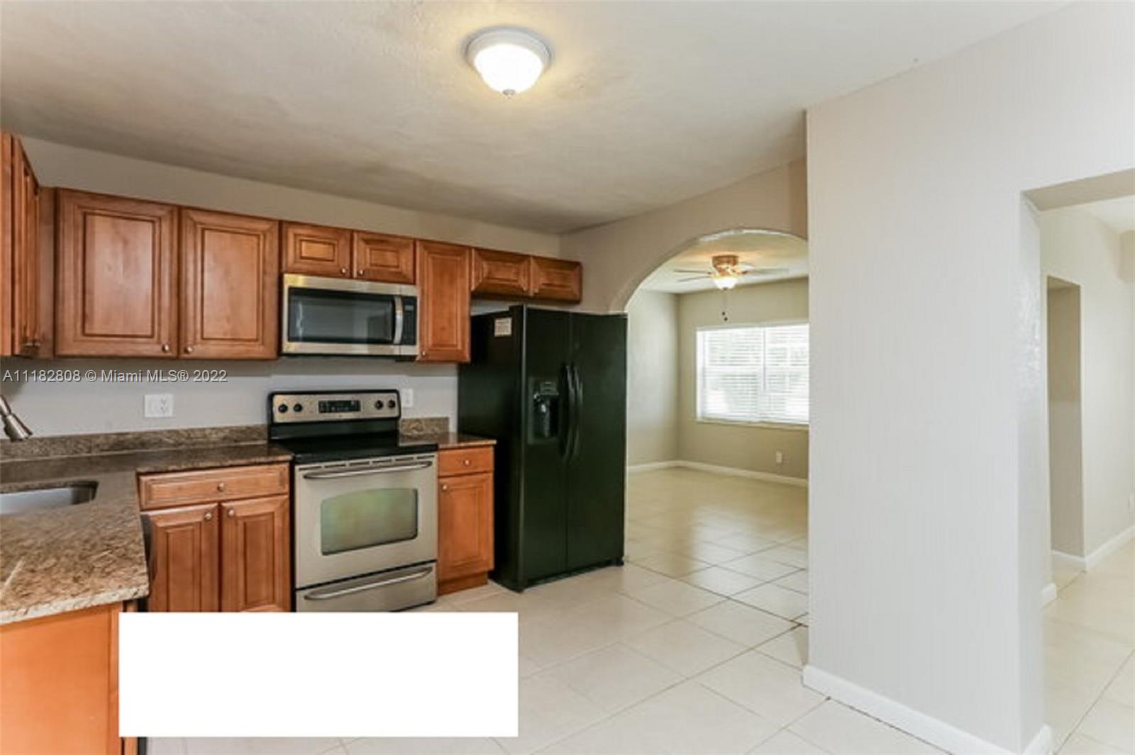 COLLIER ESTATES - Residential Lease