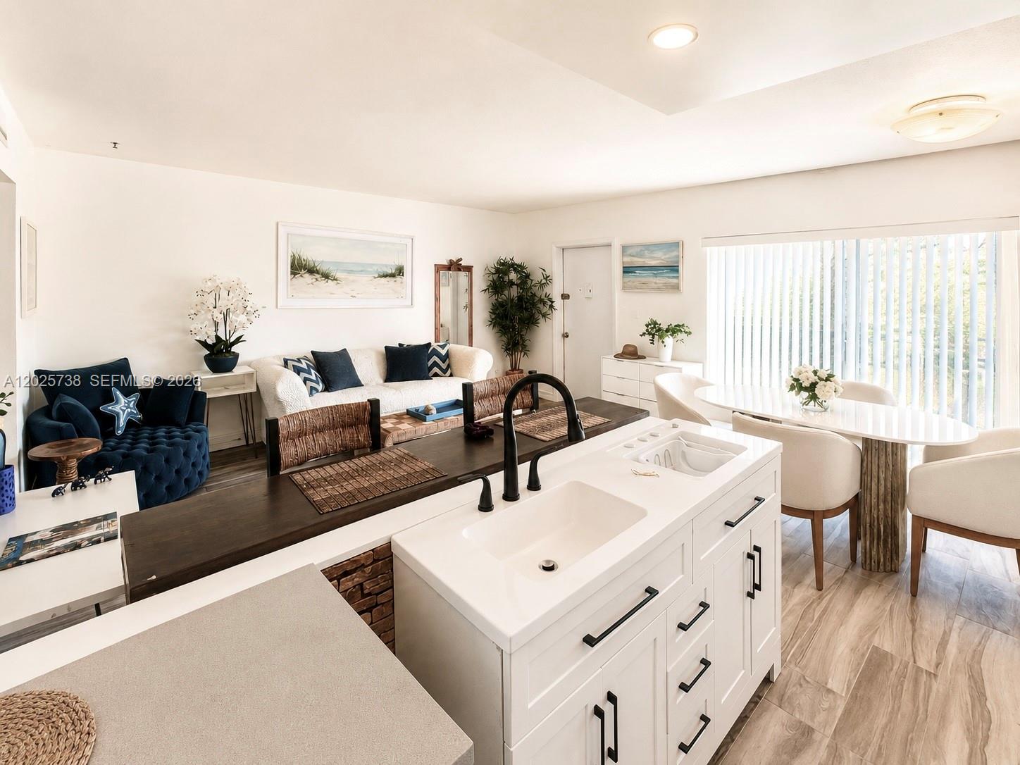 PALM BEACH VILLAS CONDO - Residential