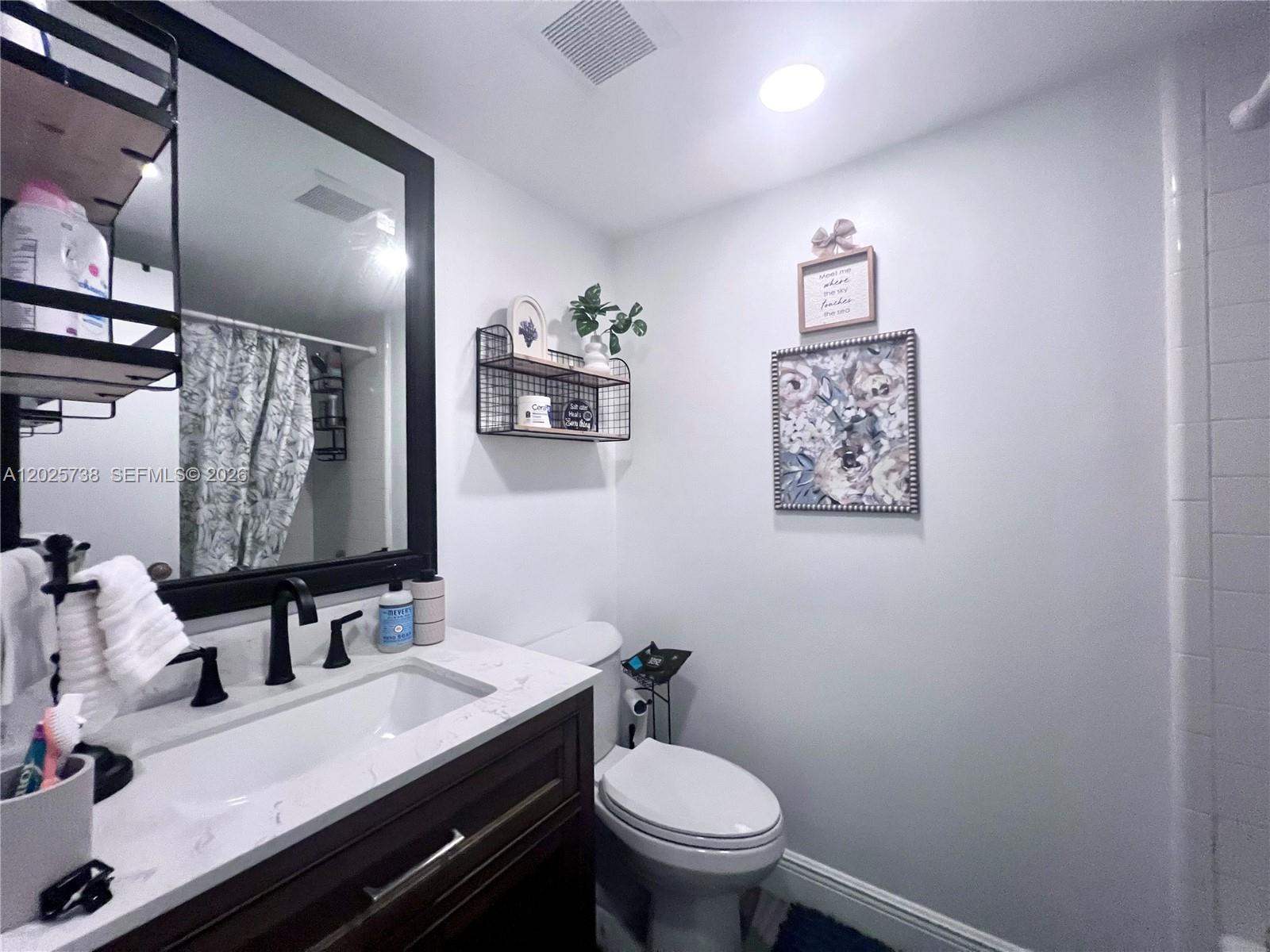 PALM BEACH VILLAS CONDO - Residential