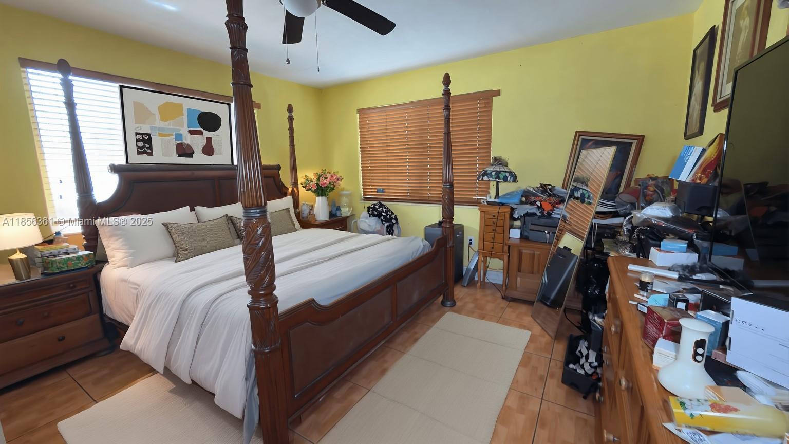 KEY LARGO PARK AMD - Residential