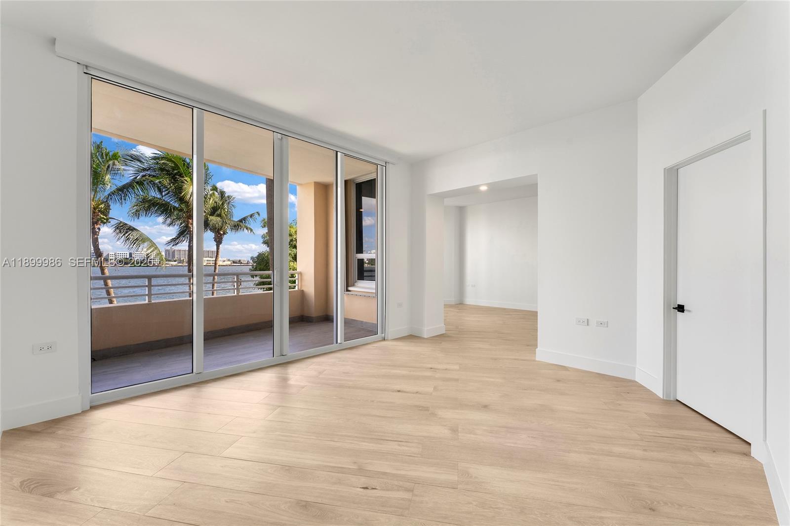 BRICKELL KEY - Residential