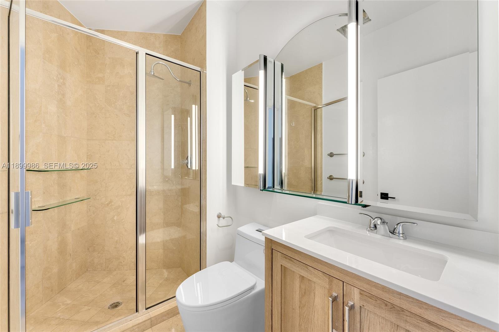 BRICKELL KEY - Residential