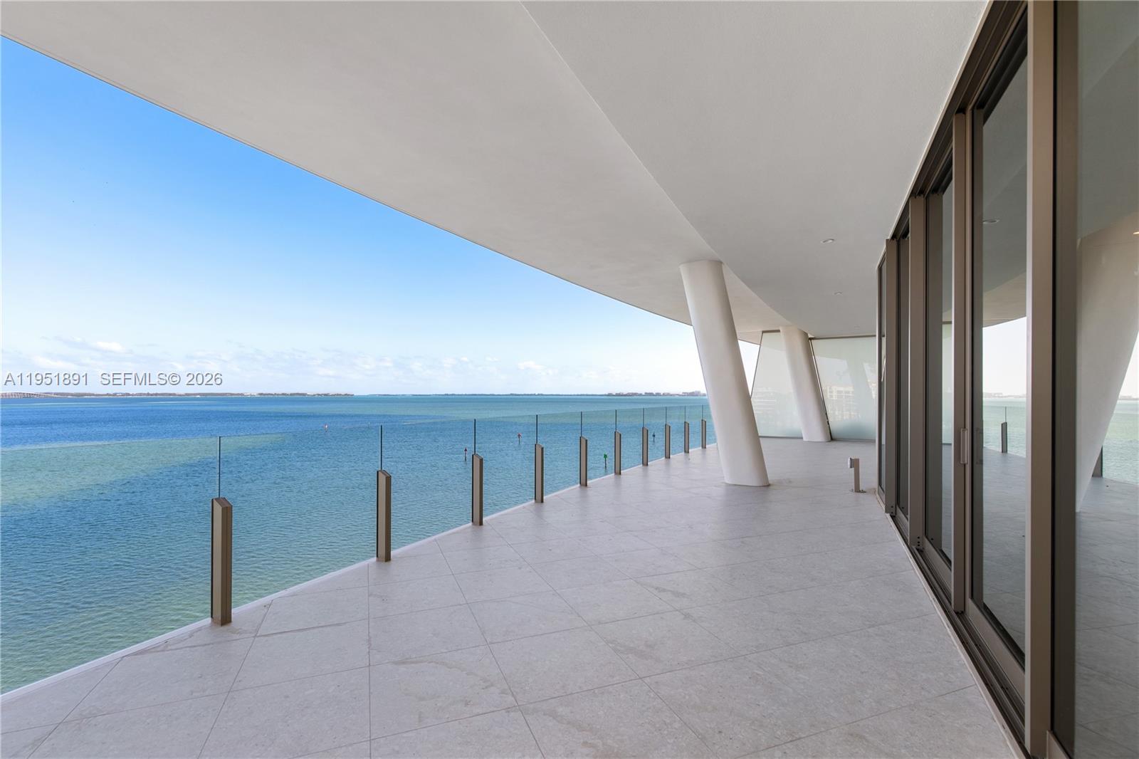 Vita Grove Isle - Residential