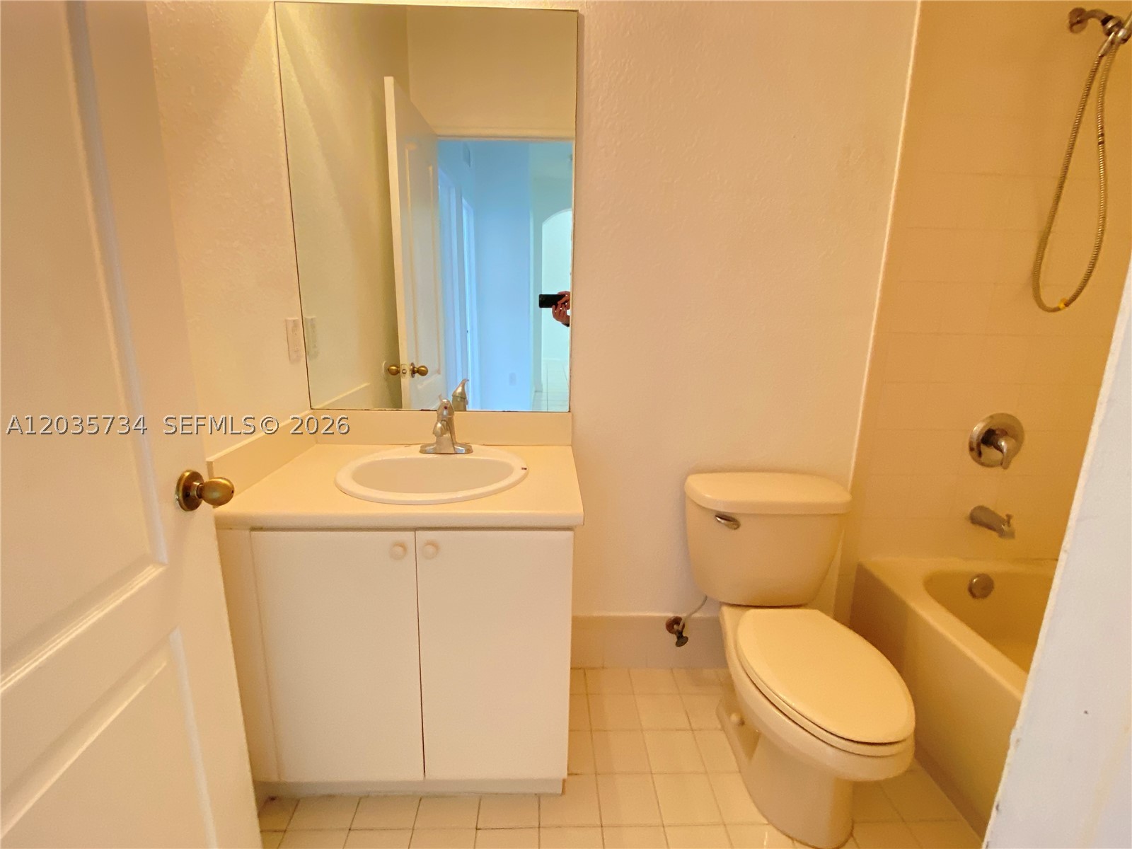 SHOMA CONDO AT KEYS COVE - Residential Lease