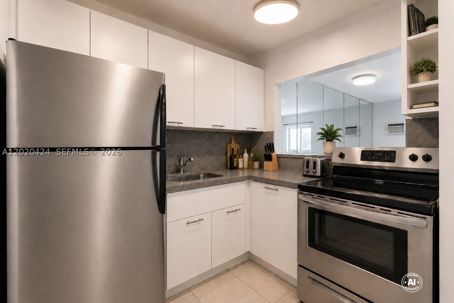 SUNSHINE BAY CONDO - Residential