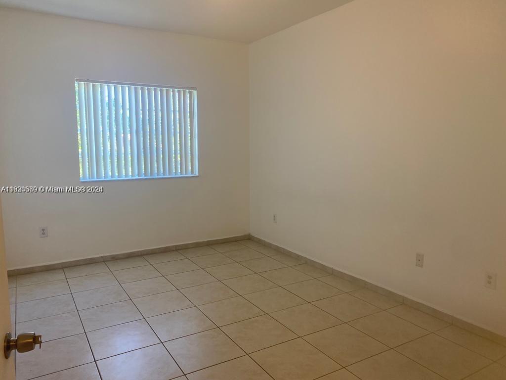 PALM GARDENS AT DORAL CON - Residential Lease
