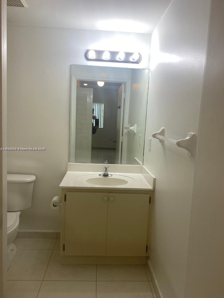 PALM GARDENS AT DORAL CON - Residential Lease