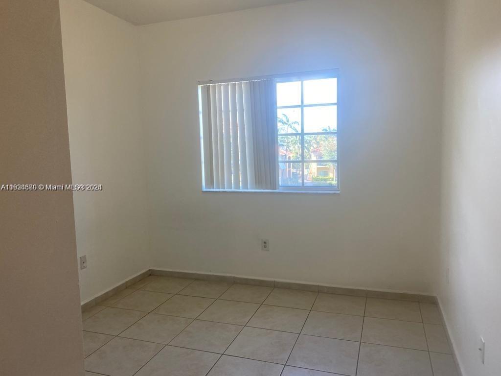 PALM GARDENS AT DORAL CON - Residential Lease