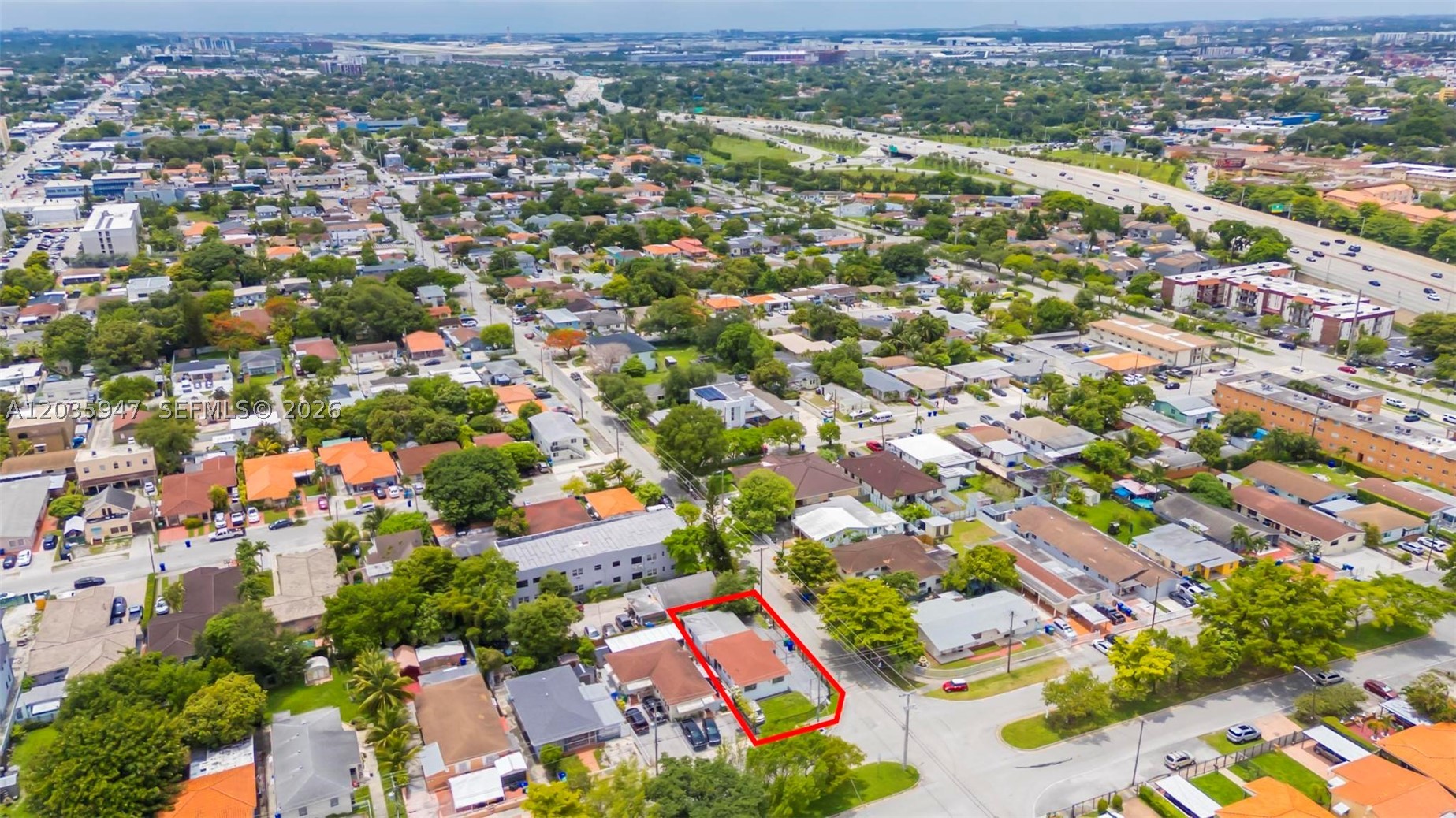 RIVERSIDE FARMS - Residential