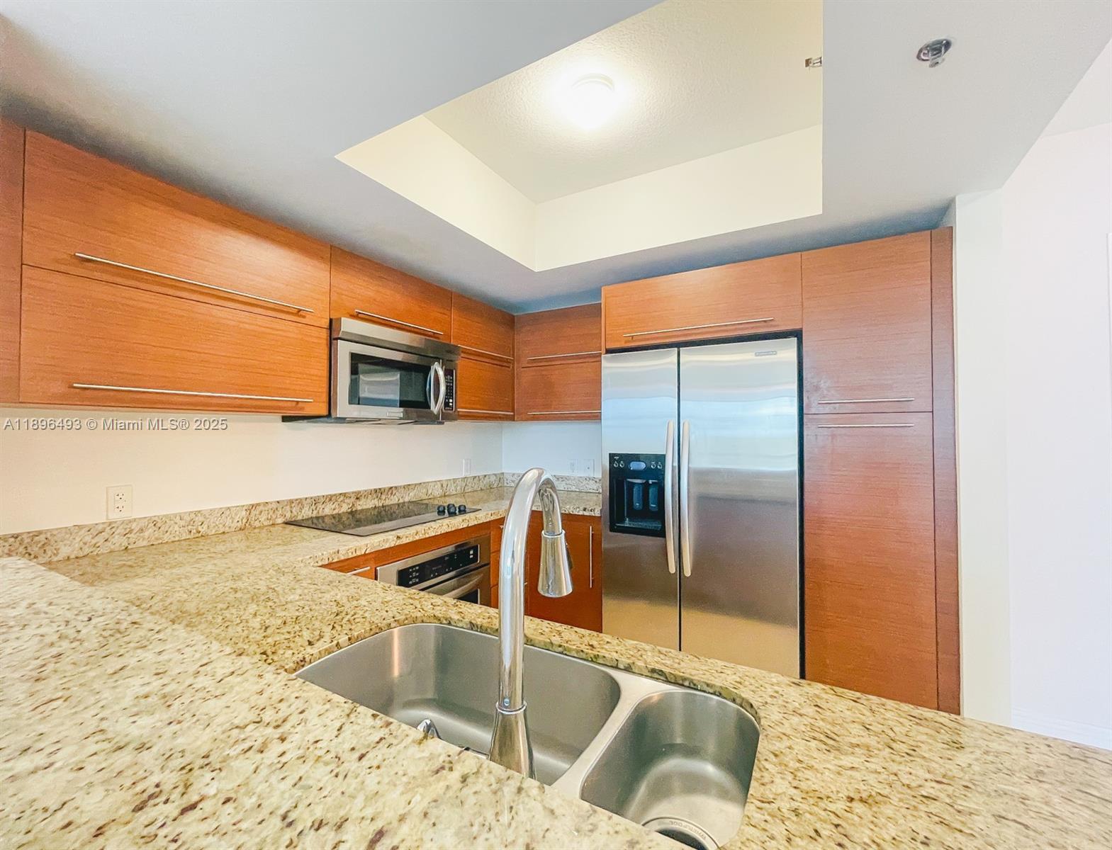 TAO SAWGRASS CONDOMINIUM - Residential Lease