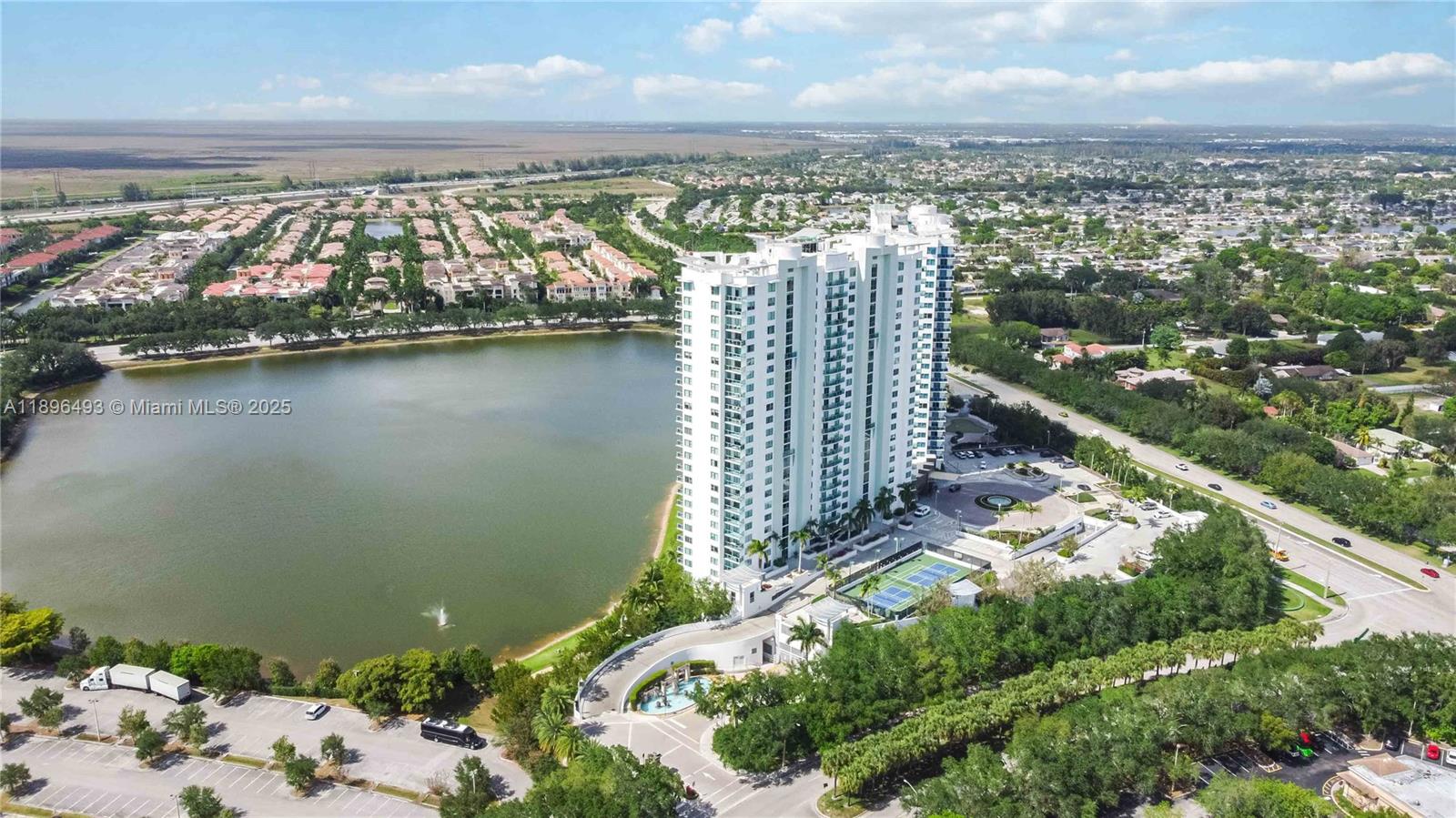 TAO SAWGRASS CONDOMINIUM - Residential Lease