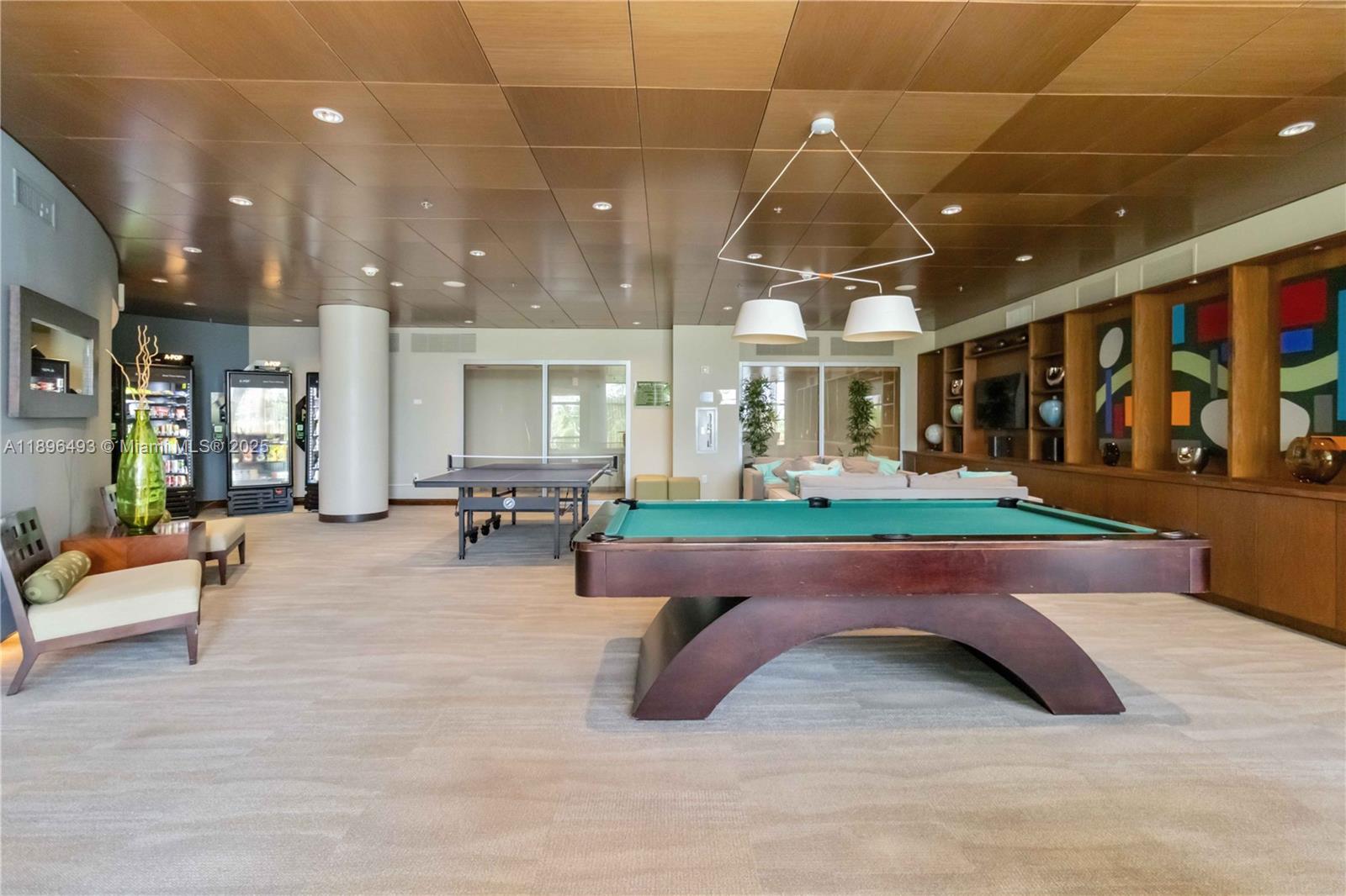 TAO SAWGRASS CONDOMINIUM - Residential Lease