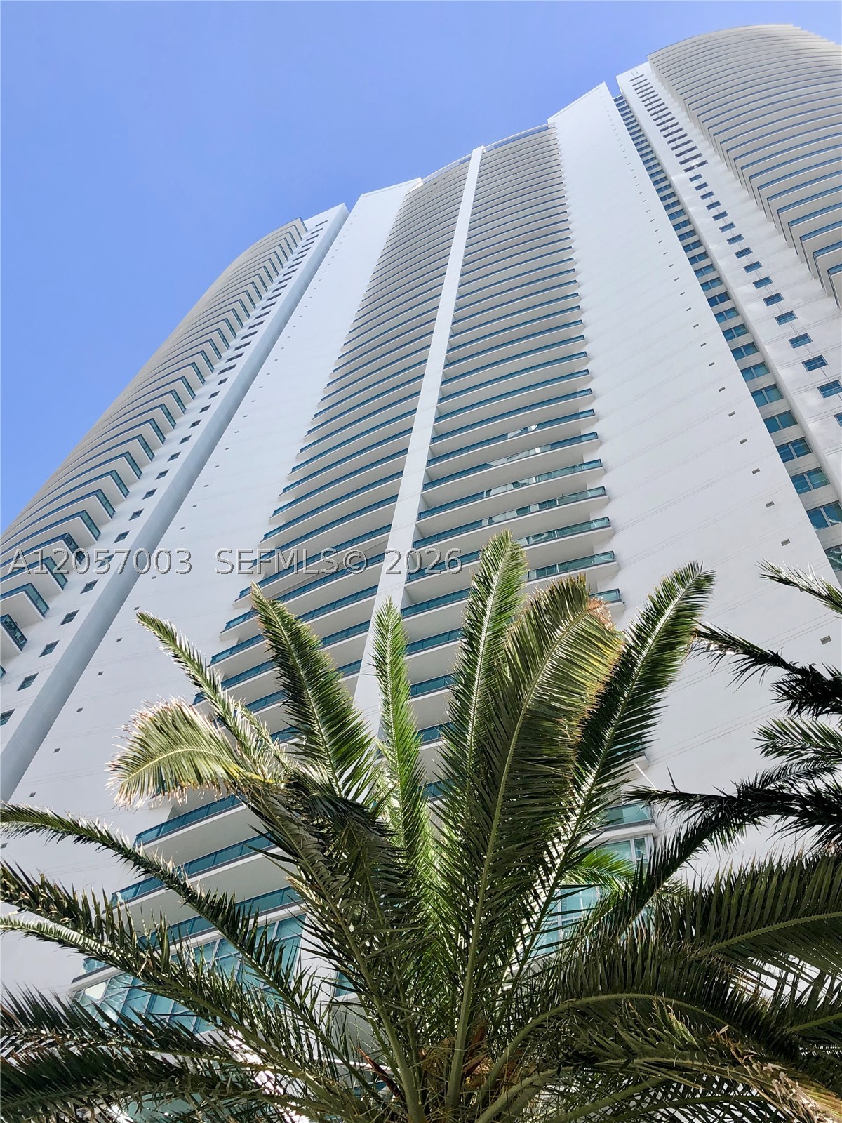 JADE RESIDENCES AT BRICKEL - Residential Lease