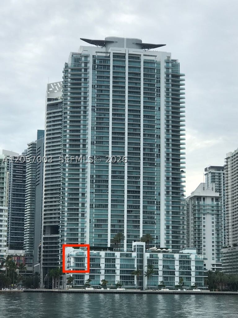 JADE RESIDENCES AT BRICKEL - Residential Lease