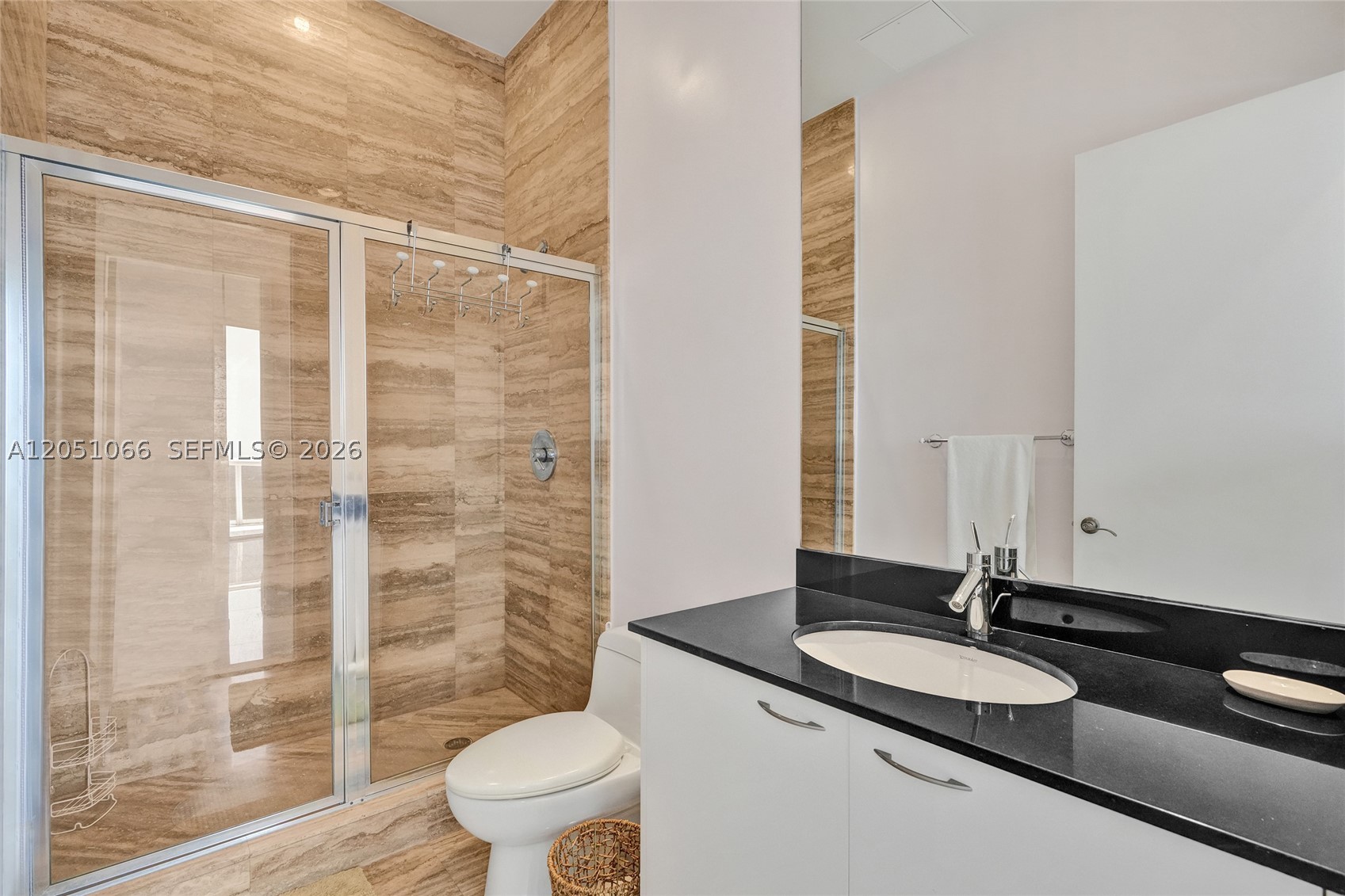 TDR TOWER I CONDO - Residential