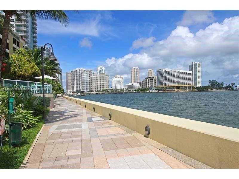 THE MARK ON BRICKELL COND - Residential Lease