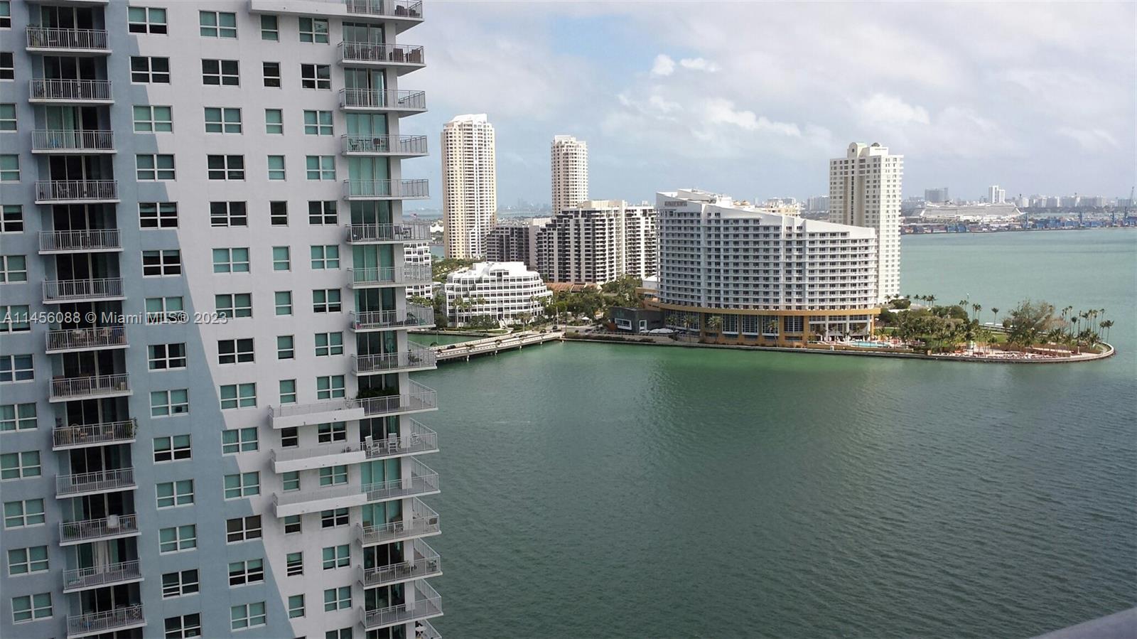 THE MARK ON BRICKELL COND - Residential Lease