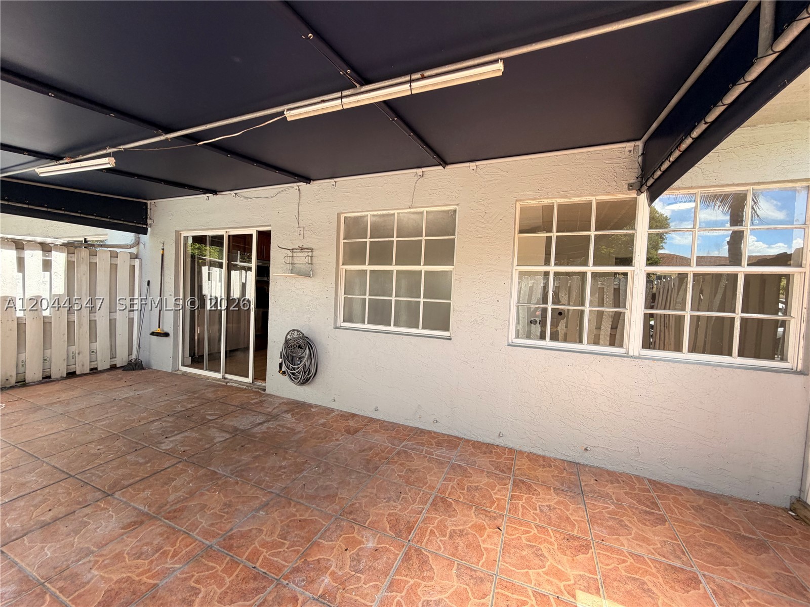 LAGO DEL REY CONDO - Residential Lease
