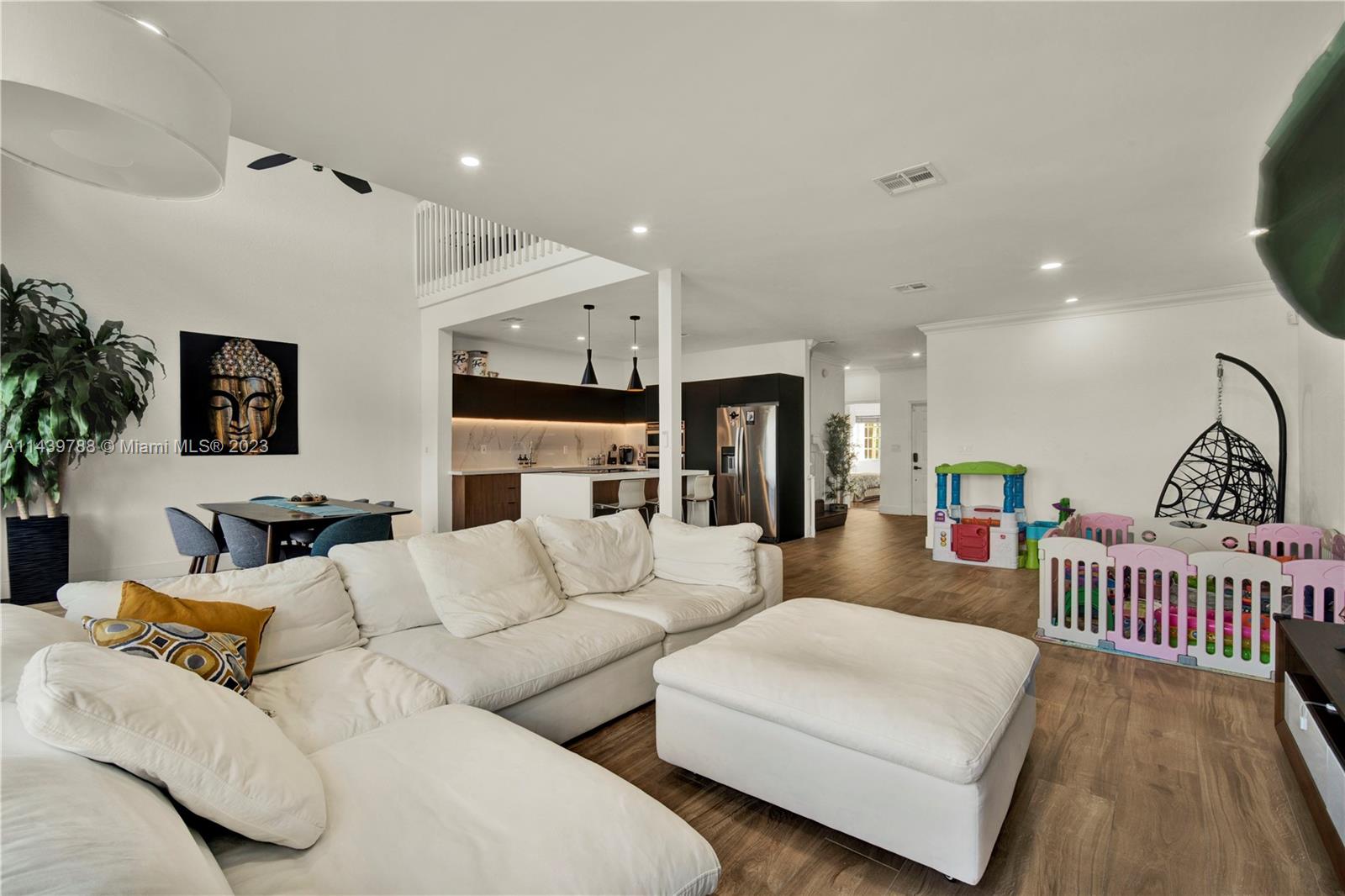 DORAL ISLES CARIBBEAN - Residential Lease