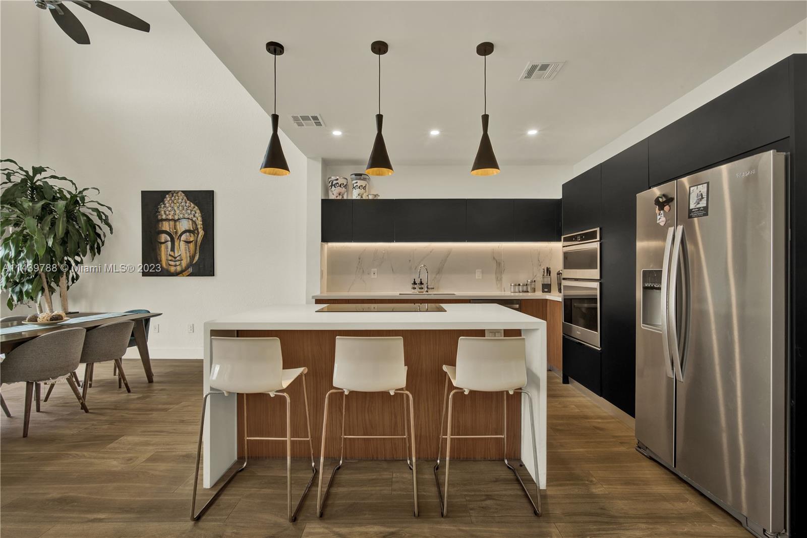 DORAL ISLES CARIBBEAN - Residential Lease