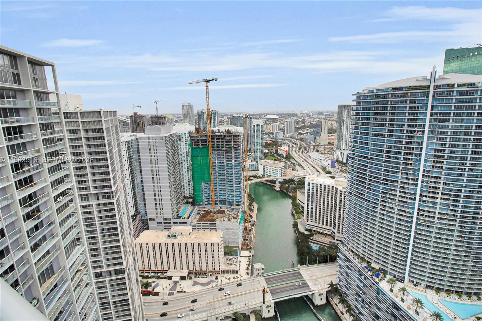 ICONBRICKELL CONDO NO 1 - Residential