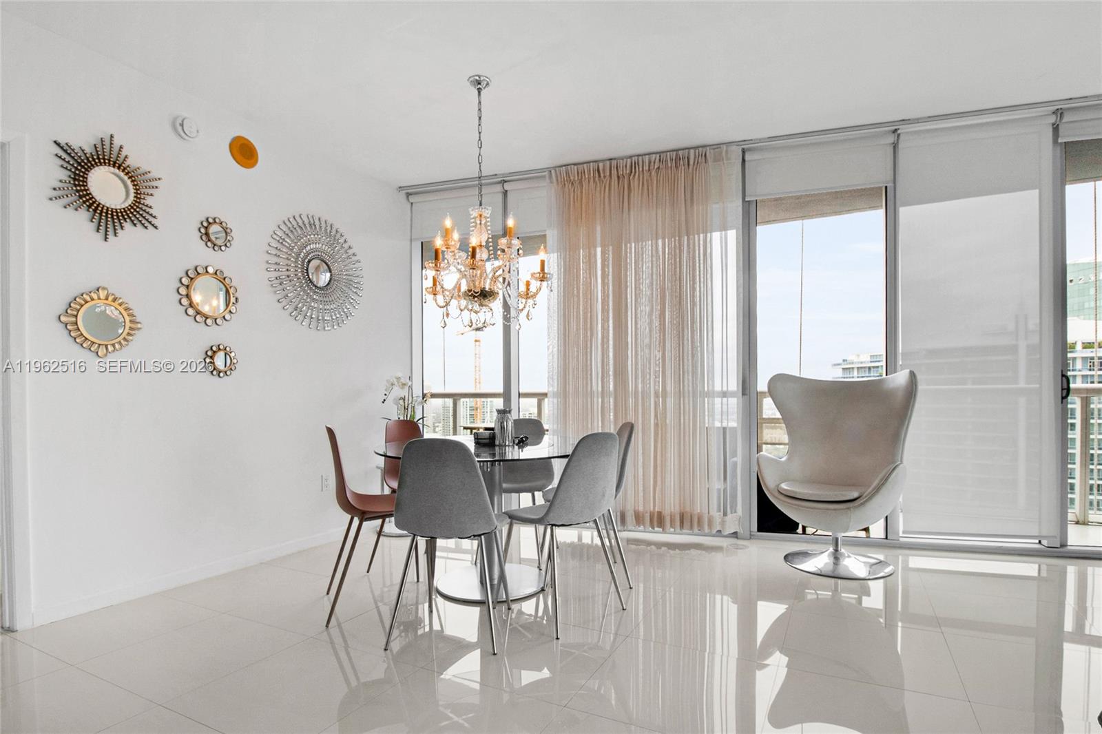 ICONBRICKELL CONDO NO 1 - Residential