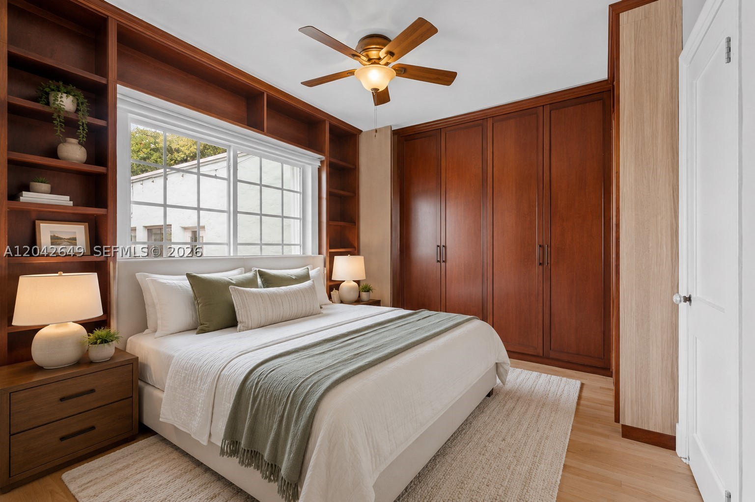 CORAL GABLES GRANADA SEC - Residential