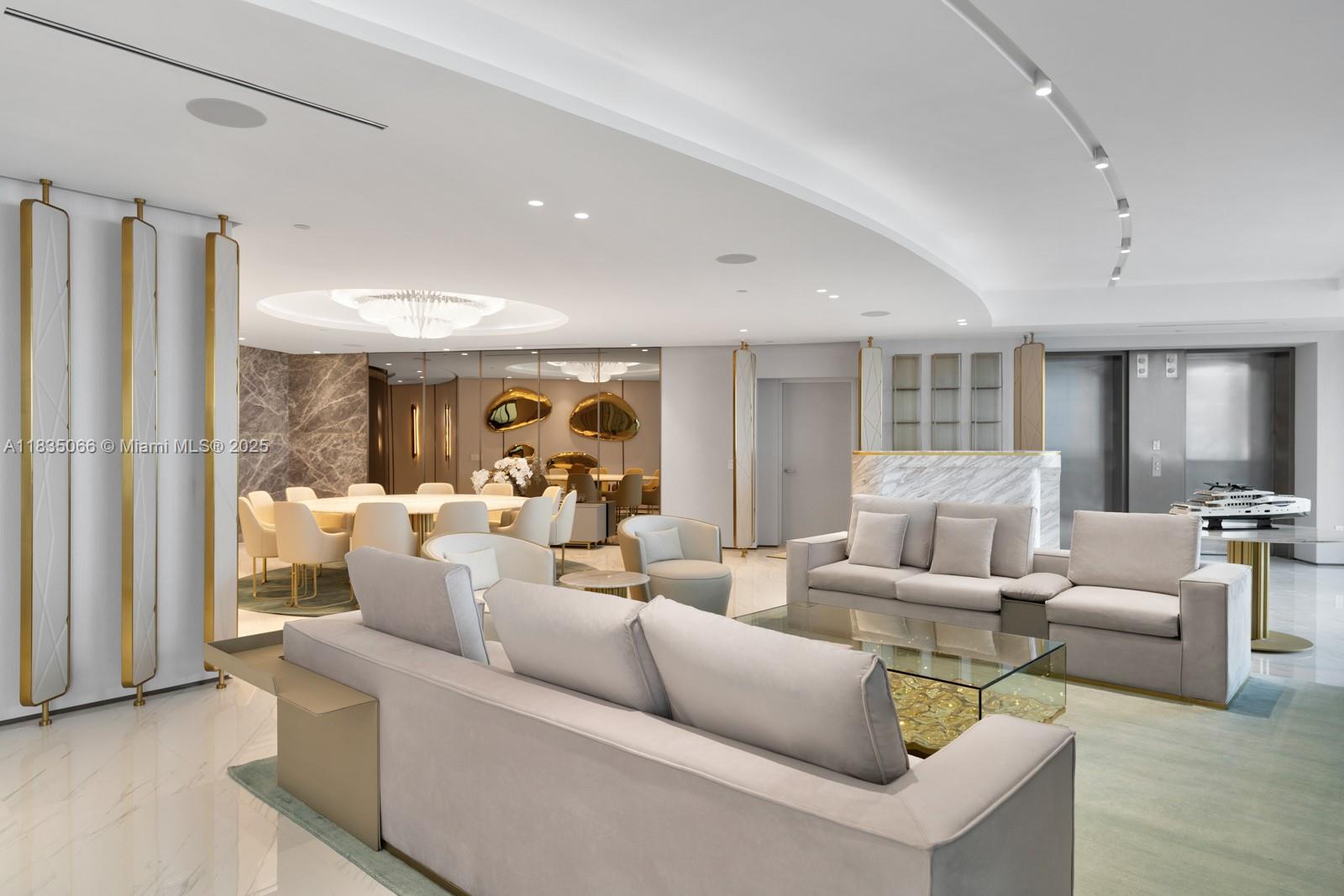 18555 COLLINS AVENUE COND - Residential