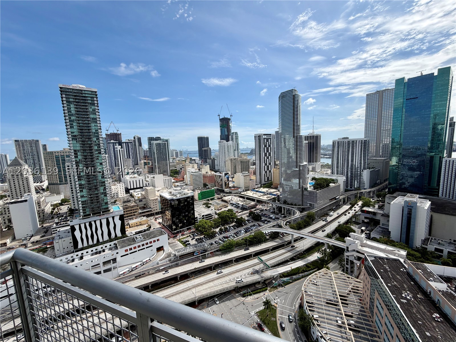 WIND CONDO - Residential Lease