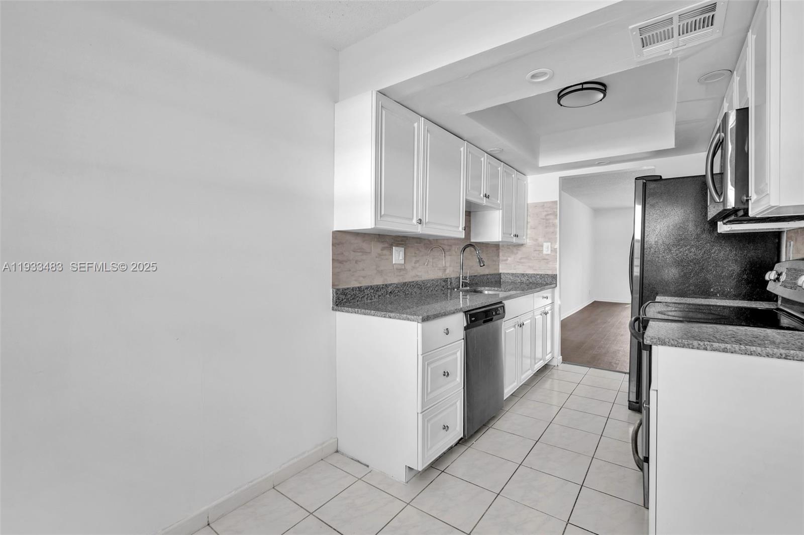 CYPRESS CHASE NORTH NO 1 - Residential