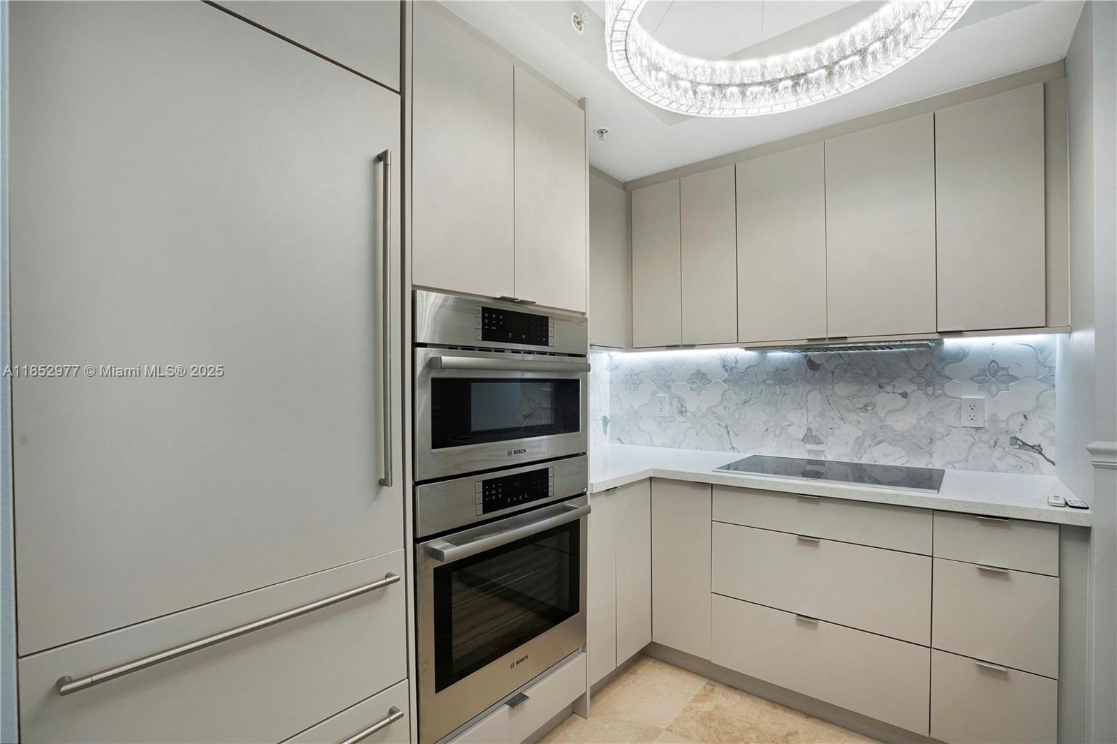 THE TOWER RESIDENCES - Residential Lease