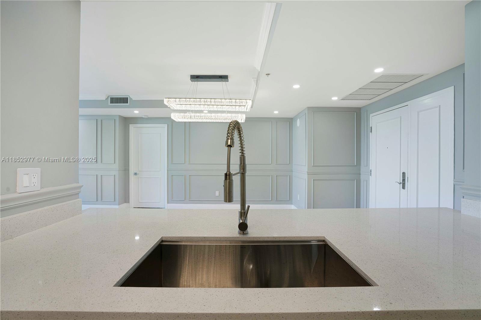 THE TOWER RESIDENCES - Residential Lease
