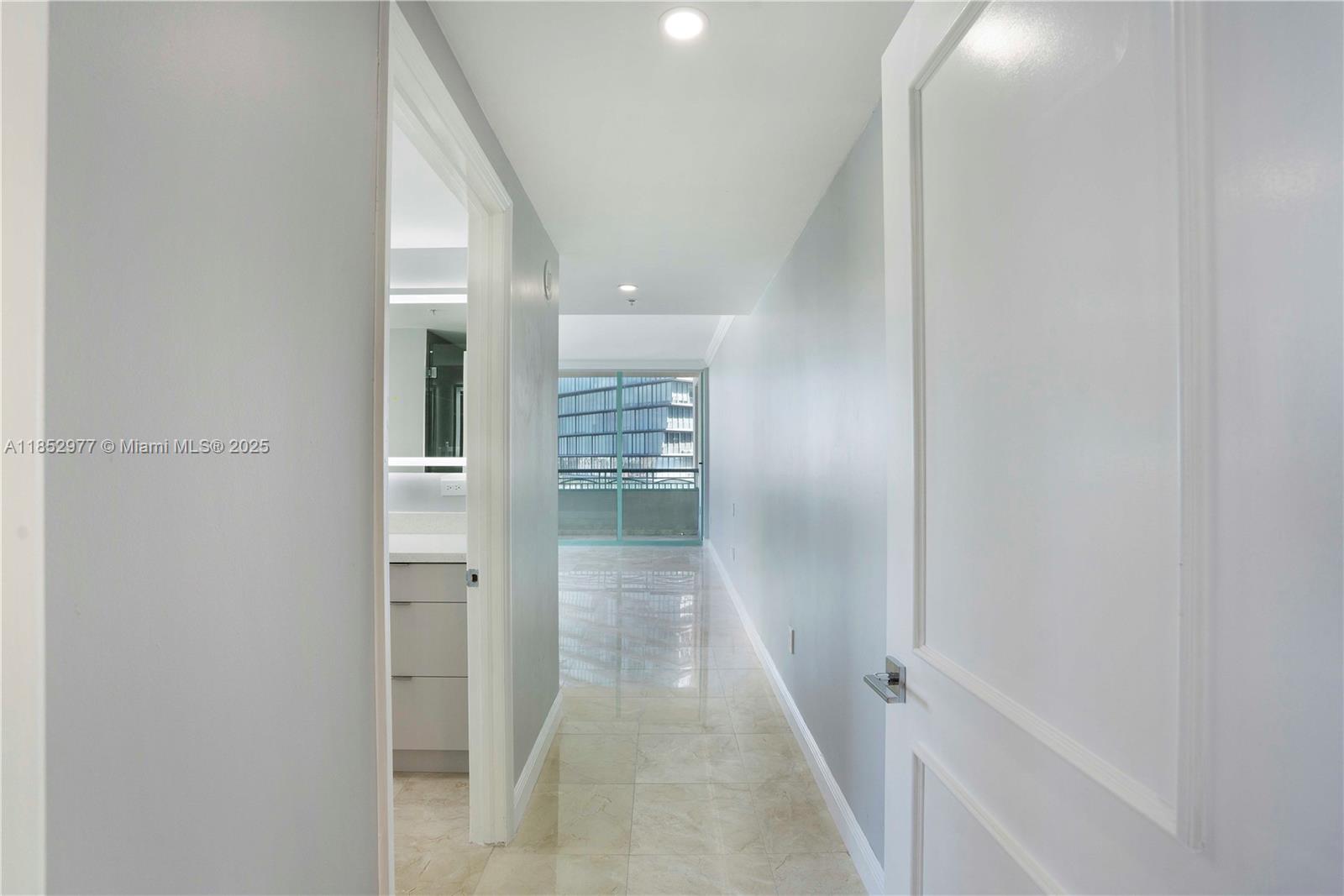 THE TOWER RESIDENCES - Residential Lease