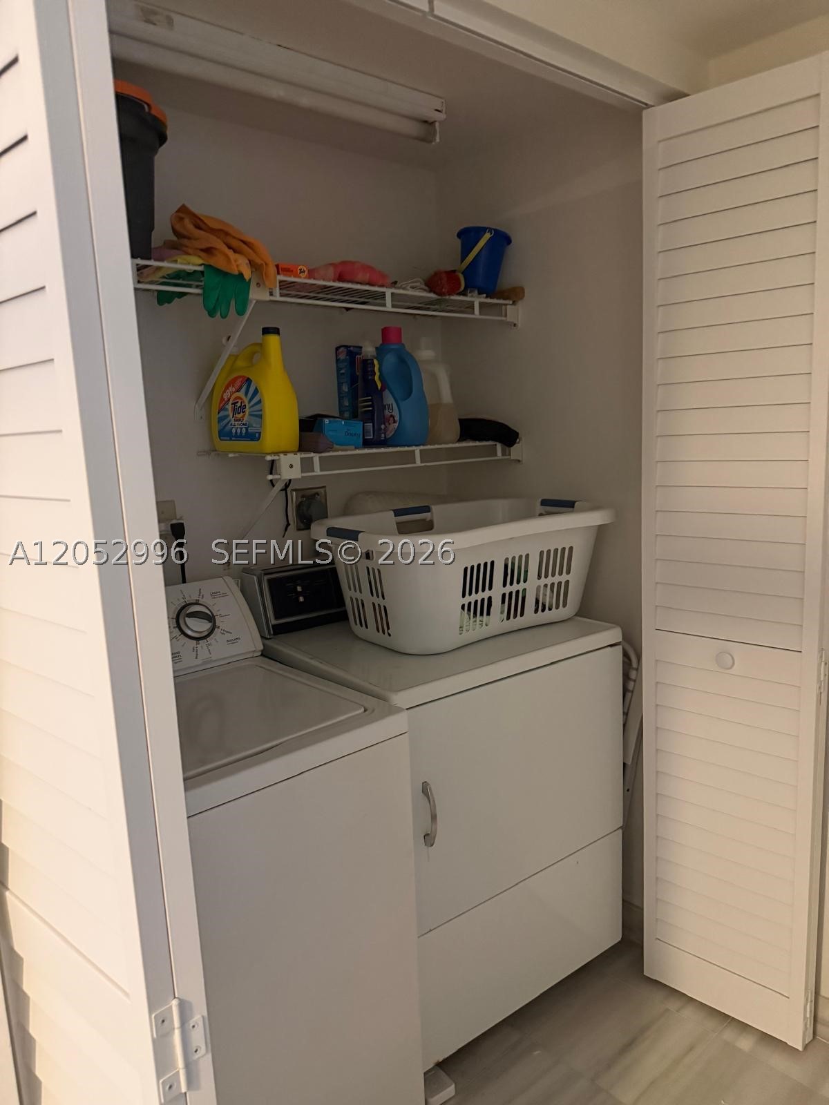 OCEANIA I CONDO - Residential
