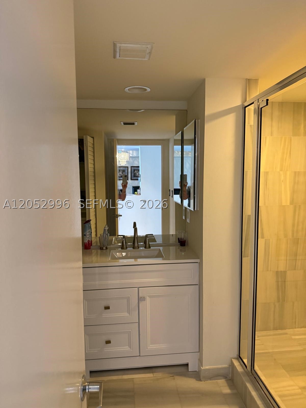 OCEANIA I CONDO - Residential