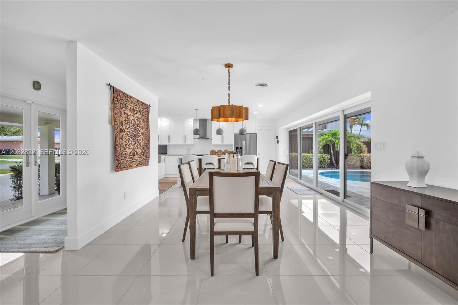IMPERIAL POINT 2 SEC - Residential
